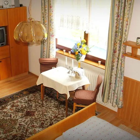 Hotel Casa Ema *